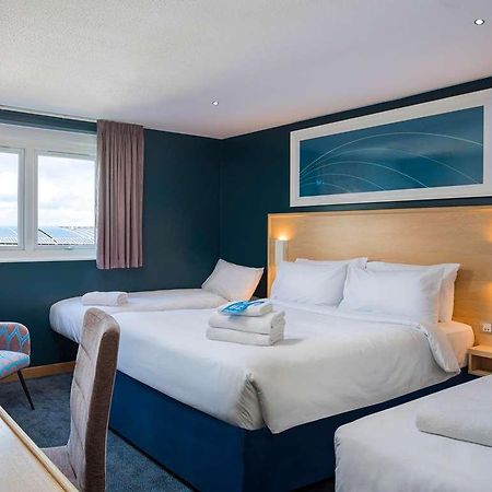 Travelodge Reading Whitley חדר תמונה